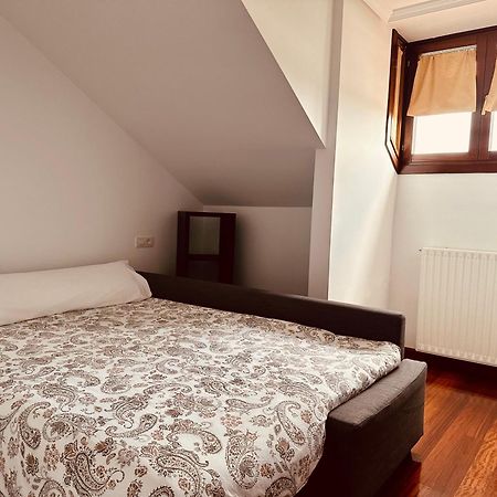 Alfaraz Appartement Avilés Buitenkant foto