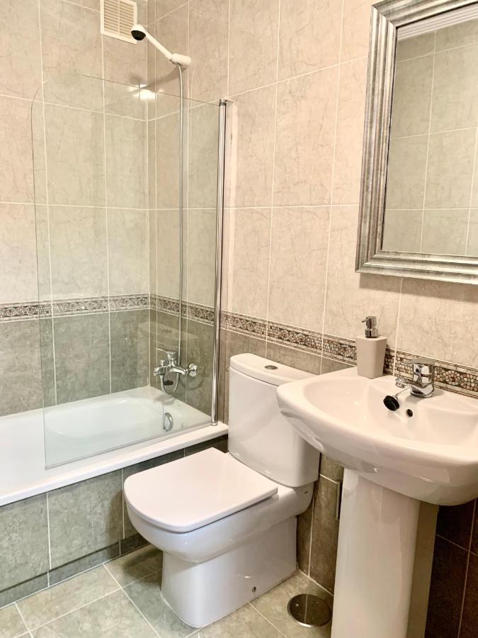 Alfaraz Appartement Avilés Buitenkant foto